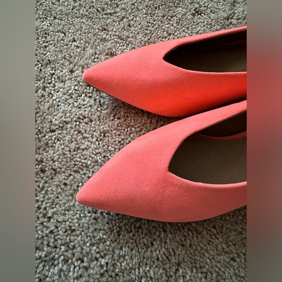 Neon orange heels - Picture 2 of 3